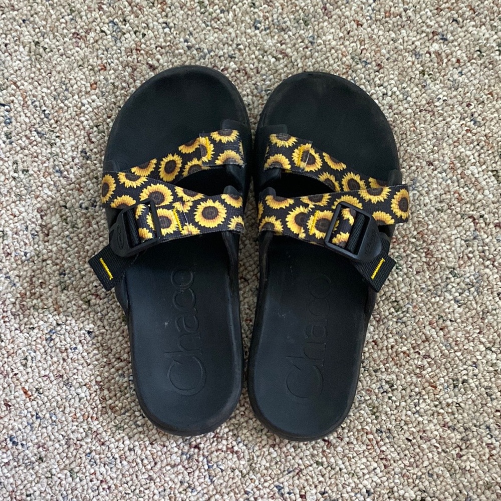 Custom Chaco Chillos